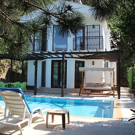 Queen - Private 3 Bedroom In Oludeniz 빌라 페티예