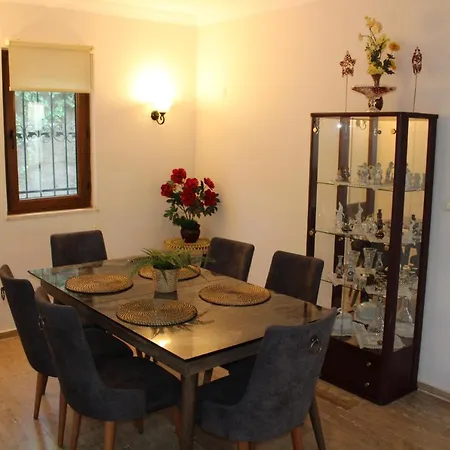 Queen - Private 3 Bedroom In Oludeniz * 페티예