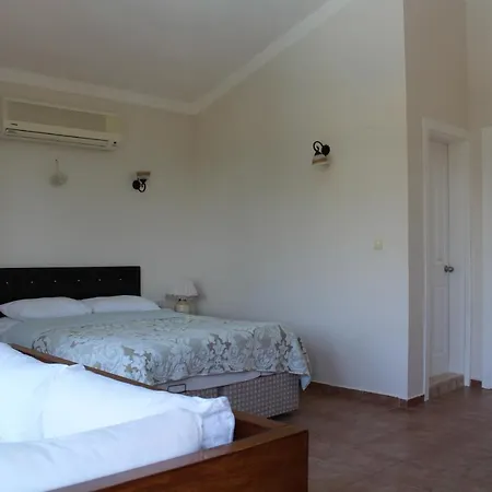Queen - Private 3 Bedroom In Oludeniz 페티예